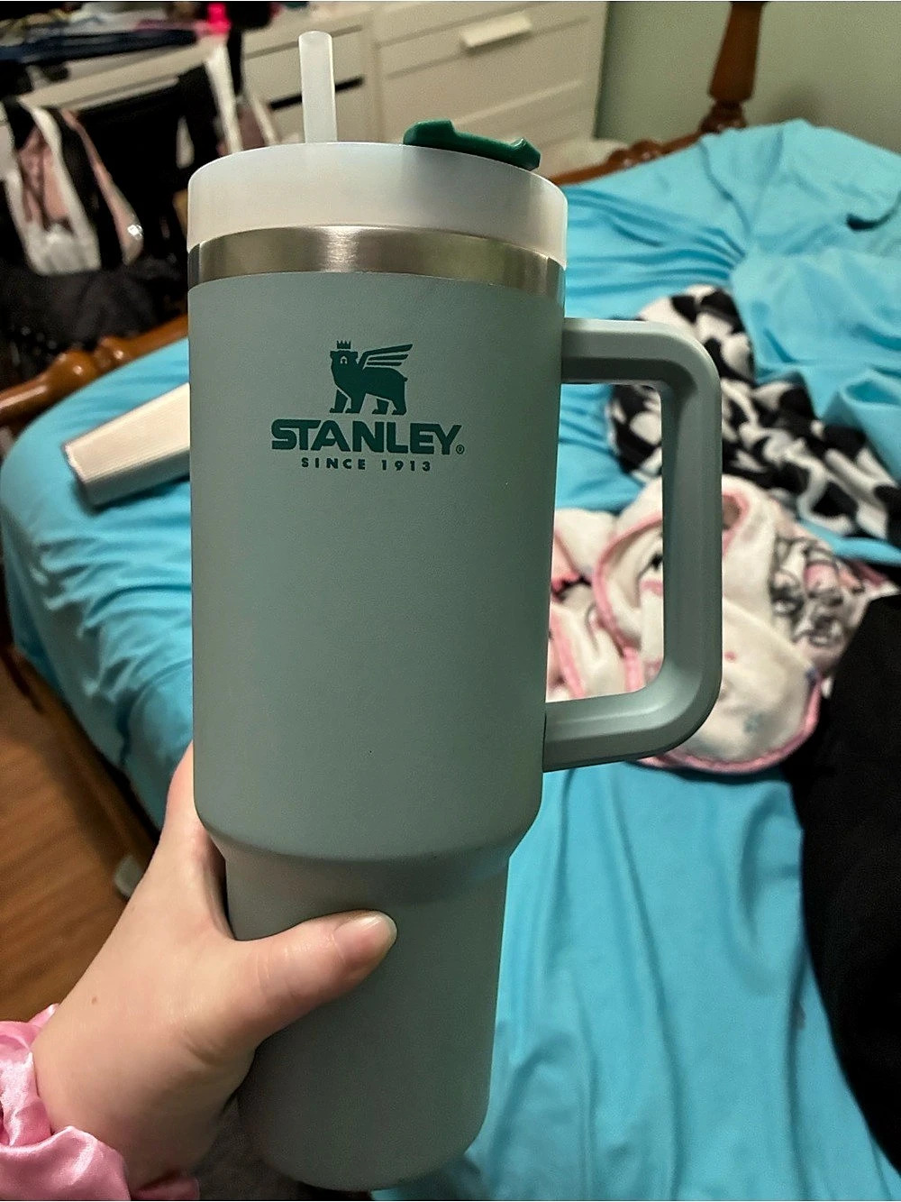 Stanley Quencher H2.0 FlowState Tumbler 40 oz Green